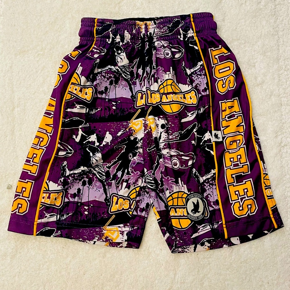 FLOW SOCIETY - Boys- Like New - Los Angeles Basketball Shorts - S